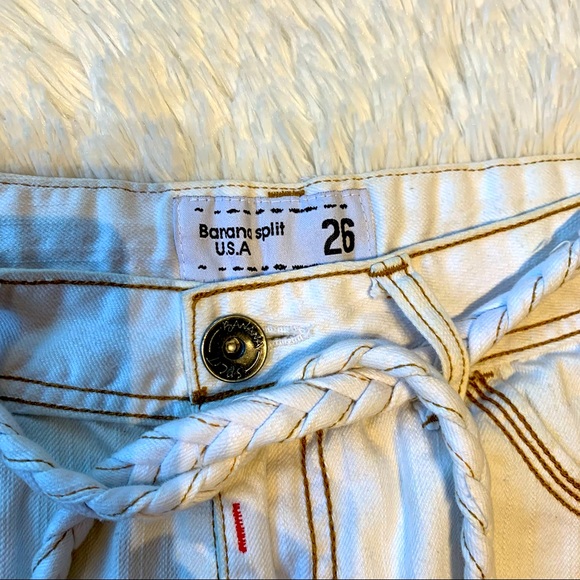 Low Rise Mini Skirt - Picture 3 of 4